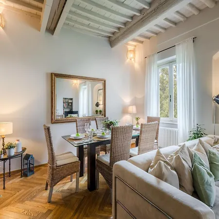 Apartman Retreat With Garden Charm Lucca